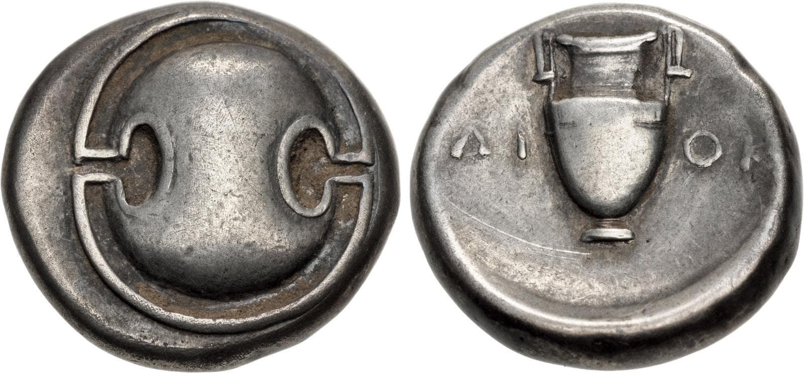 Theban Stater